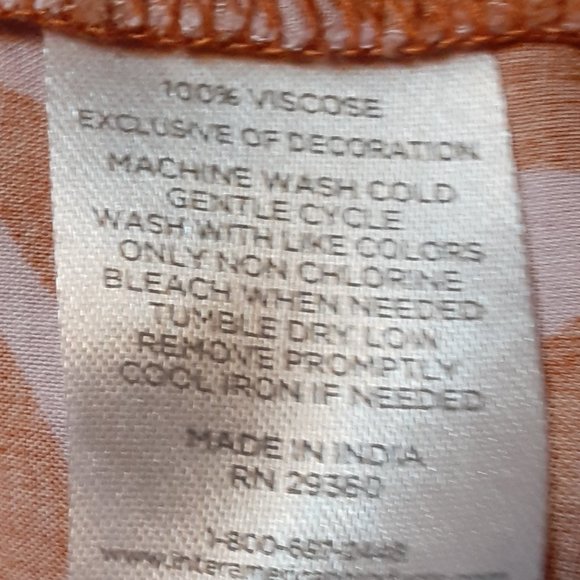 DIP/CROP TOP/ XL - Picture 7 of 7